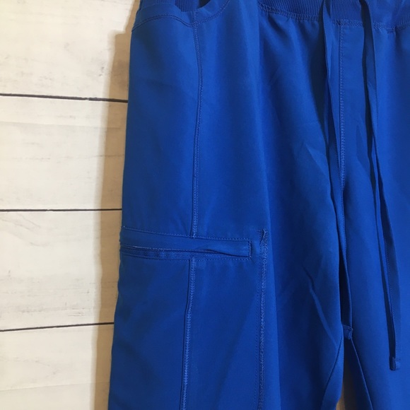 Cherokee Medical Multi Pocket Scrub - Picture 3 of 8